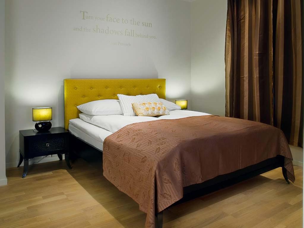 Hotel Nova Rooms Atlanta Shopping Surat Exterior foto